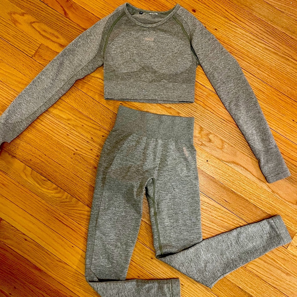 Gymshark New Flex Top khaki Marl Small